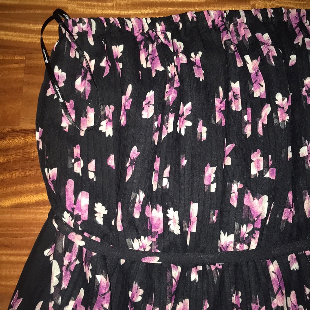 Floral strapless dress